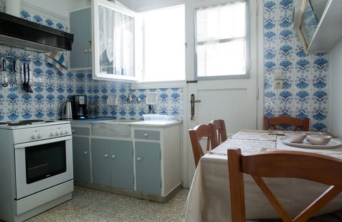Attiki Apartment | Best House, Larisis Metro, Athens