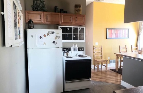Lebanon Apartment | Best location beautiful spacious loft in the heart of downtown Lebanon Ohio