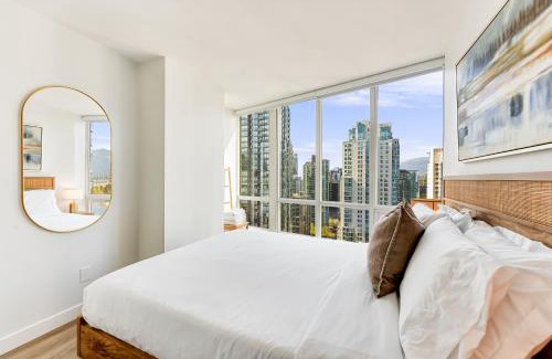 Downtown Vancouver Apartment | Best Location Downtown Chic Suites
