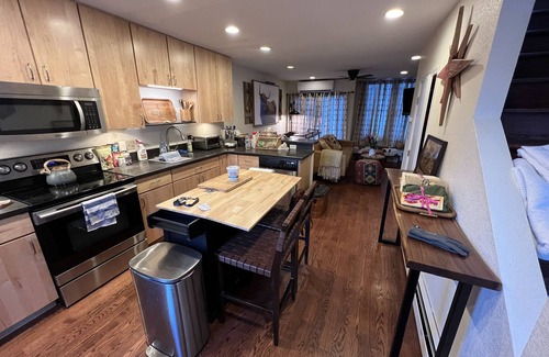 Lower Arapahoe House | Best Location in Town at this Luxury hideaway! Walking distance to EVERYTHING!
