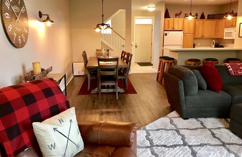 Bellaire Condo | Best Location on Cedar River Golf Course. 50 yards from the Driving Range!
