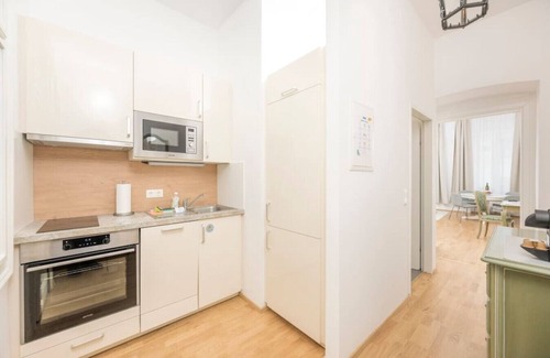 Hernals Apartment | Best of Hernals Top 24