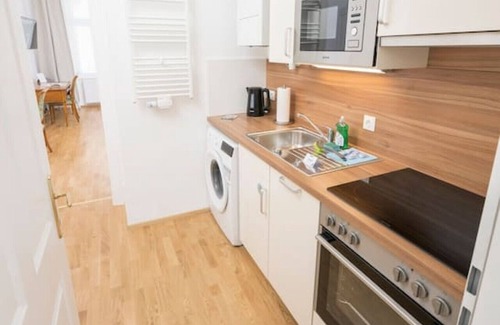 Hernals Apartment | Best of Hernals Top 25