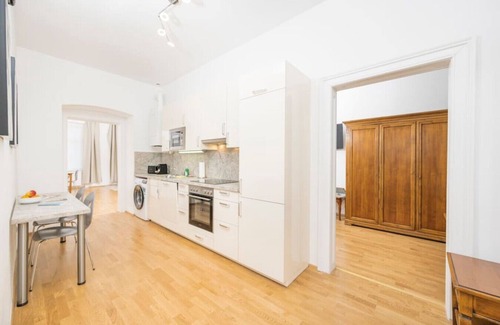 Hernals Apartment | Best of Hernals Top 34
