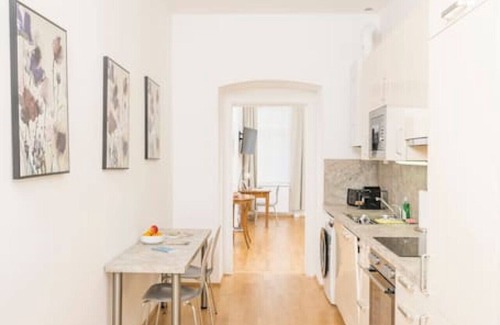 Hernals Apartment | Best of Hernals Top 34