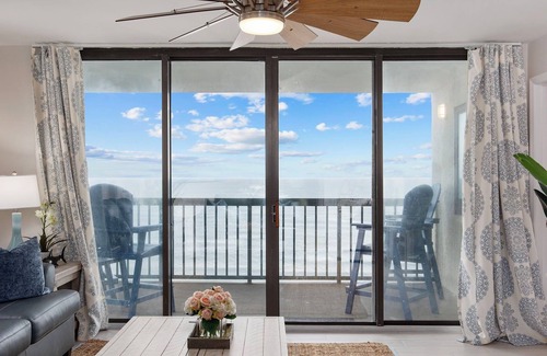 Ash Condo | Best of the Best! Completely remodeled Oceanfront 4 bed 3 bath Luxury End Unit!