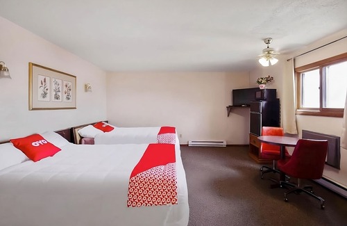 Cheyenne Wells House | Best Place to Stay in Cheyenne Wells! 4 Great Units, Pets Allowed, Free Parking