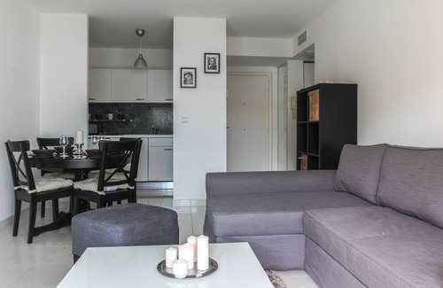 Carre d'Or Apartment | Best possible location! Most prestigious residence in Nice (Beach, center)