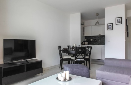 Carre d'Or Apartment | Best possible location! Most prestigious residence in Nice (Beach, center)