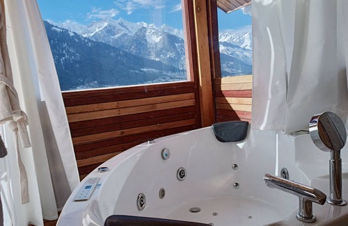 New Manali Hotel | Best Resort For Stay with Breathtaking Views