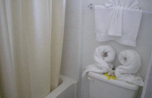 Belize City Hotel | Best Time Inn Hotel - Car Rental