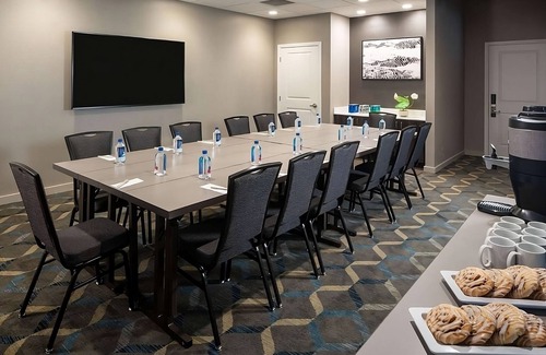 Fairfax Apartment | Best Value, Quality Stay! Pet-friendly Property, Free Breakfast, Parking!