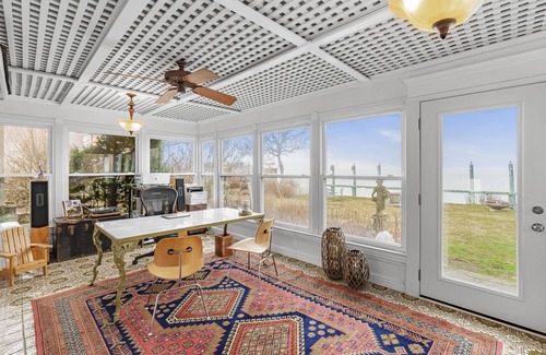 Cutchogue House | Best Waterfront VIEW ON THE NORTH FORK MATURE GARDENS QUIET STREET PRIVATE BEACH