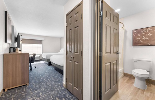 Crowley Hotel | Best Western Acadia Hotel