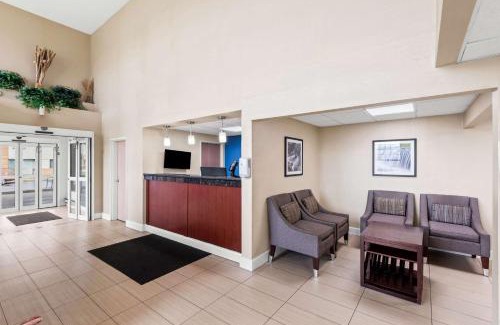 Quad Cities Hotel | Best Western Airport Inn