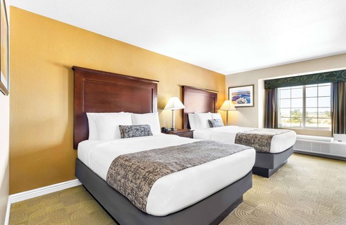 California City Hotel | Best Western California City Inn & Suites