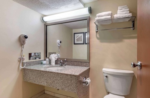 Lanham Hotel | Best Western Capital Beltway Washington DC