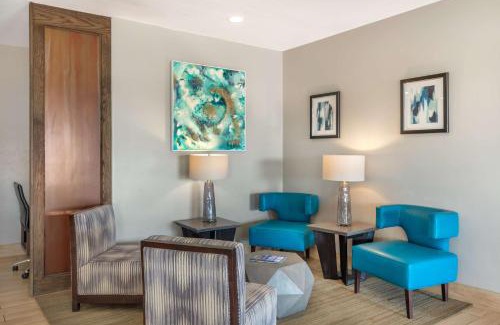 Mineral Wells Hotel | Best Western Club House Inn & Suites