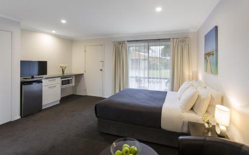 Warrnambool Hotel | Best Western Colonial Village Motel
