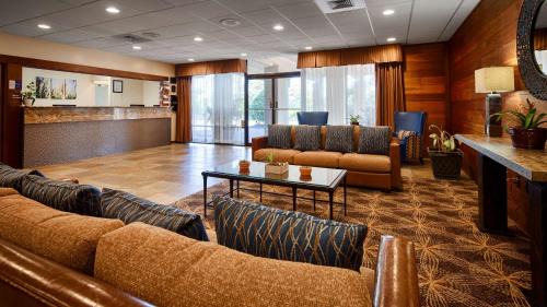 De Funiak Springs Hotel | Best Western Crossroads Inn