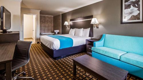 North San Antonio - SAT Hotel | Best Western Garden Inn