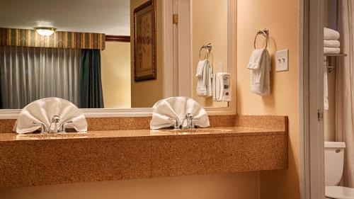 Roseburg Hotel | Best Western Garden Villa Inn