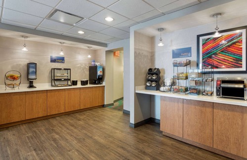 Bay Ridge Hotel | Best Western Gregory Hotel