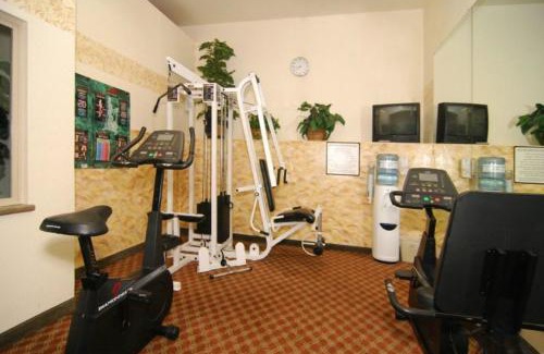 Coos Bay Hotel | Best Western Holiday Hotel