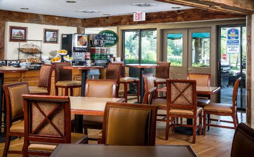 East Haven  Rutland County Hotel | Best Western Inn & Suites Rutland-Killington