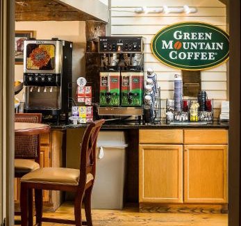 East Haven  Rutland County Hotel | Best Western Inn & Suites Rutland-Killington