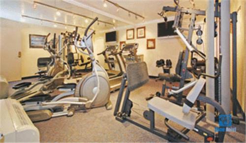 North Mountain Hotel | Best Western InnSuites Phoenix Hotel & Suites