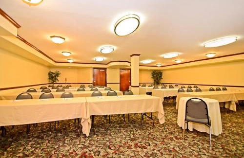 Jeffersontown Hotel | Best Western Louisville East Inn & Suites