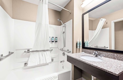 Hornell Hotel | Best Western Maple City Inn