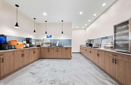 Niantic Hotel | Best Western Niantic - New London, Mystic Area