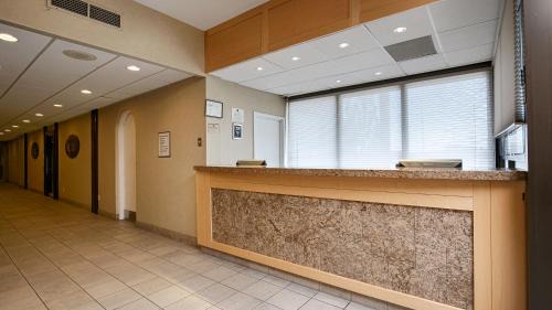 Richmond Hill Hotel | Best Western Parkway Hotel Toronto North