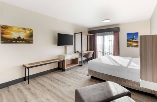 Hapeville Hotel | Best Western Plus Atlanta Airport-East