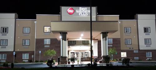 Crawfordsville Hotel | Best Western Plus Crawfordsville Hotel