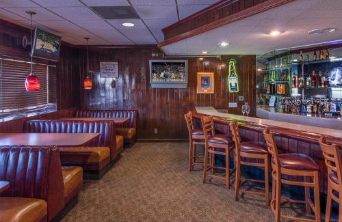 Sherman Oaks Hotel | Best Western Plus Carriage Inn