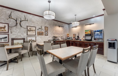 St. Marys Hotel | Best Western Plus Executive Inn