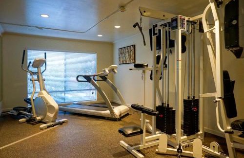 Fremont Hotel | Best Western Plus Garden Court Inn