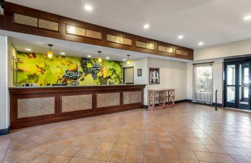 Outlook Hotel | Best Western Plus Grapevine Inn