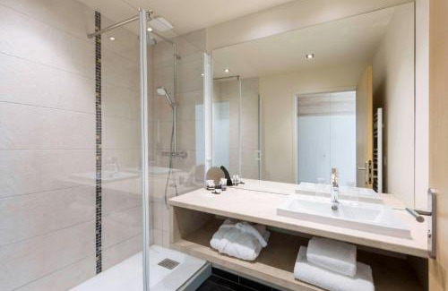 Senlis Hotel | Best Western Plus Hôtel Escapade Senlis