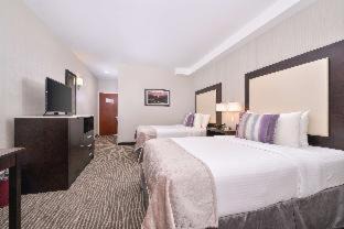 East Village Hotel | Best Western Plus Hotel at the Convention Center
