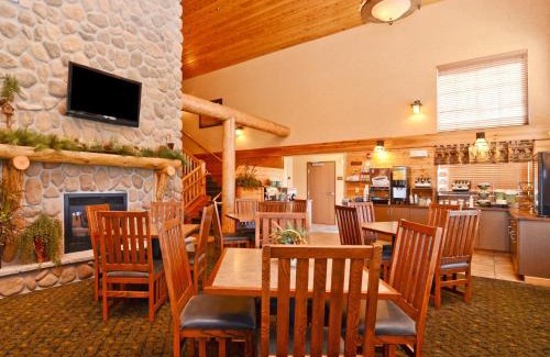 Fargo Hotel | Best Western Plus Kelly Inn and Suites
