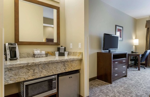 Lacey Hotel | Best Western Plus Lacey Inn & Suites