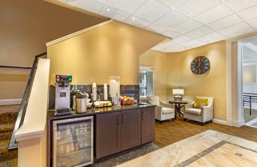 Marion Hotel | Best Western Plus Longbranch Hotel & Convention Center