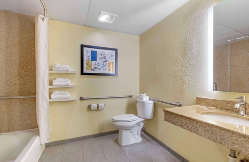 Danvers Hotel | Best Western Plus North Shore Hotel