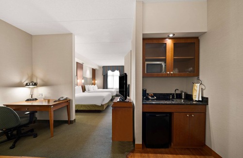 Orangeville Hotel | Best Western Plus Orangeville Inn & Suites