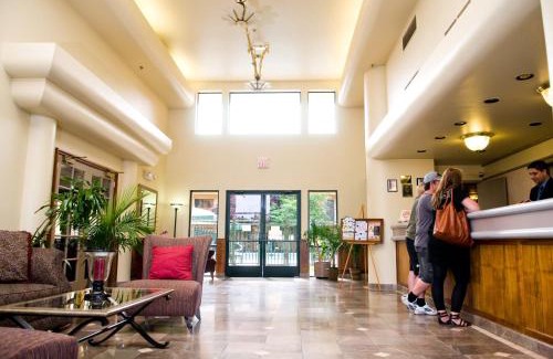 Roseville Hotel | Best Western Plus Orchid Hotel & Suites