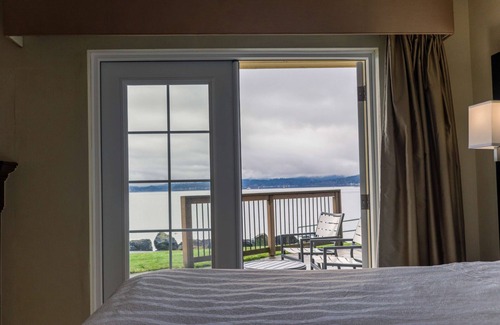 Silverdale Hotel | Best Western Plus Silverdale Beach Hotel